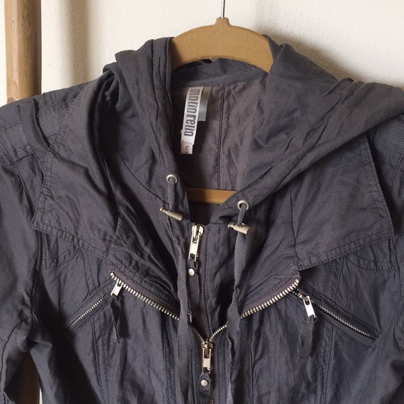 Utility Style Jacket - Picture 2 of 6